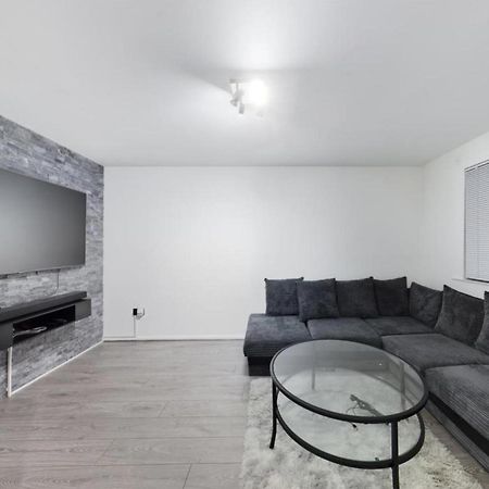 Grays Serviced Apartment Stifford Экстерьер фото